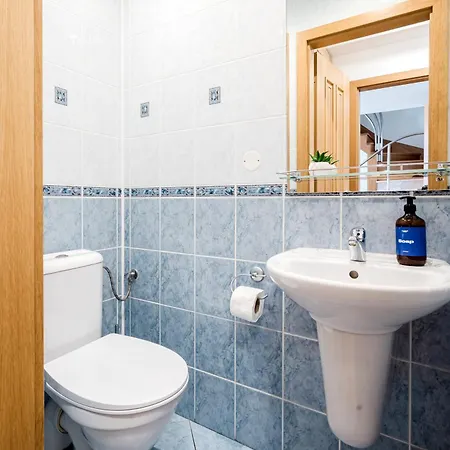 Days - Maisonette Retreat With Terrace, Ac And Tv Tower View * Прага