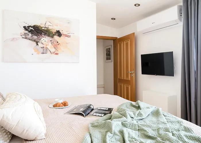Appartement Days - Maisonette Retreat With Terrace, Ac And Tv Tower View *