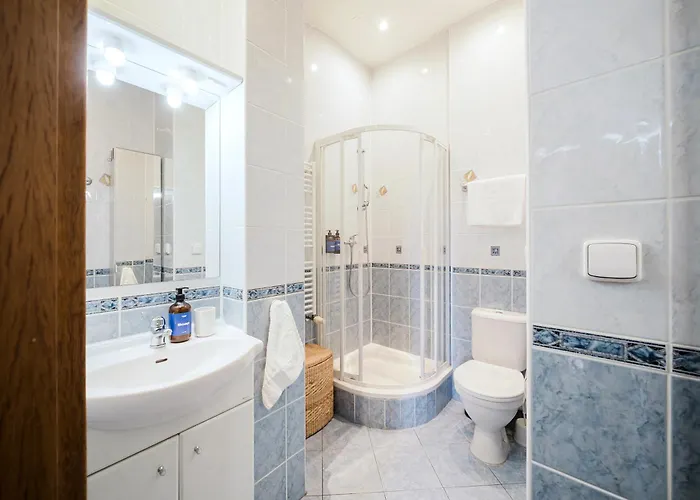 Days - Maisonette Retreat With Terrace, Ac And Tv Tower View Appartement Prague