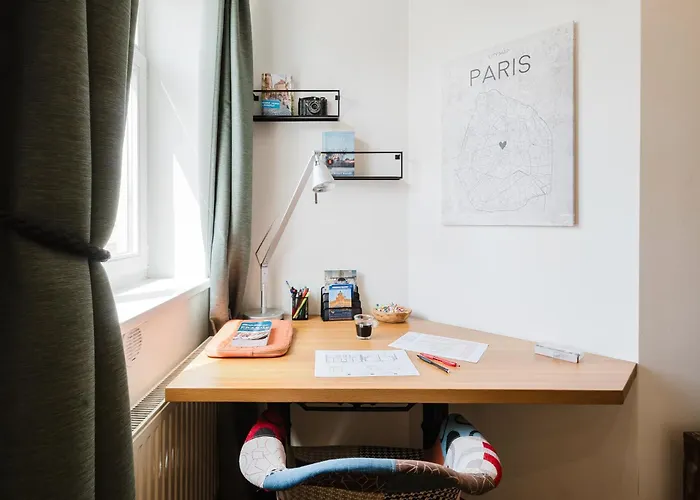 Days - Maisonette Retreat With Terrace, Ac And Tv Tower View * Prague