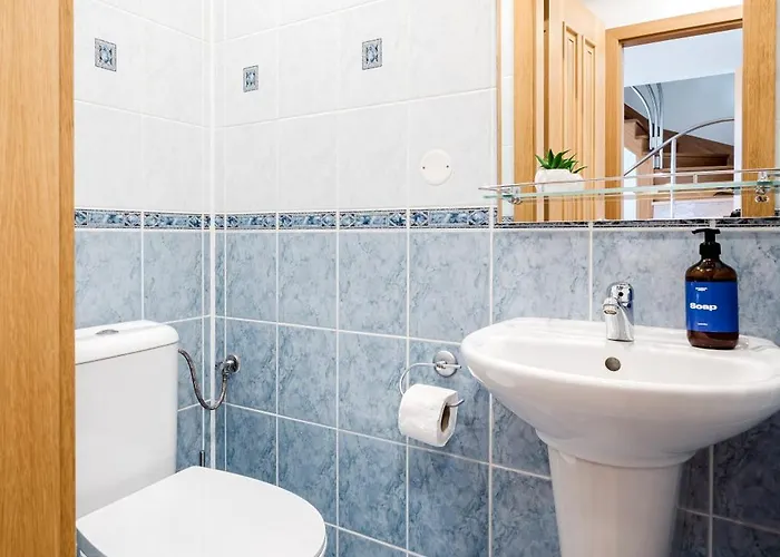 Days - Maisonette Retreat With Terrace, Ac And Tv Tower View * Prague